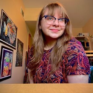 Meet your Posher, Hannah